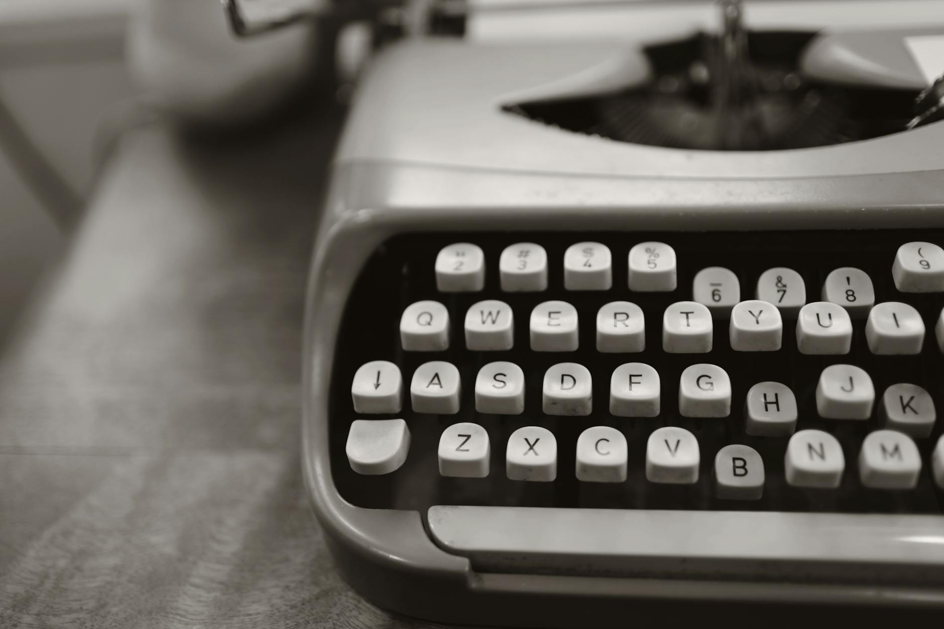 A Writer’s Day – Elisabeth Elliot